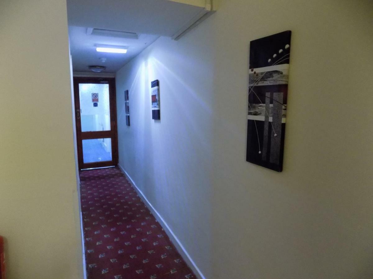 Pleasure Hotel By The Beach. Blackpool Ngoại thất bức ảnh